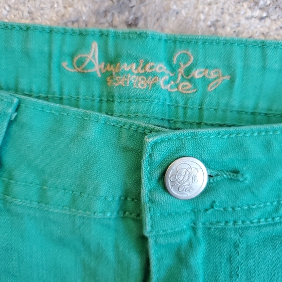 American Rag Shorts - Picture 4 of 5